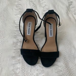 Steve Madden Carrson Heel (5.5)